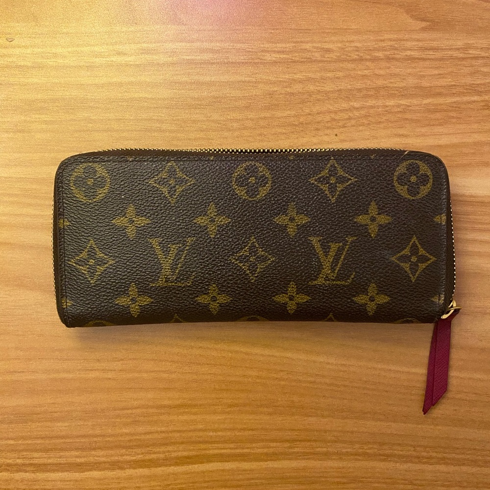 Louis Vuitton Wallet